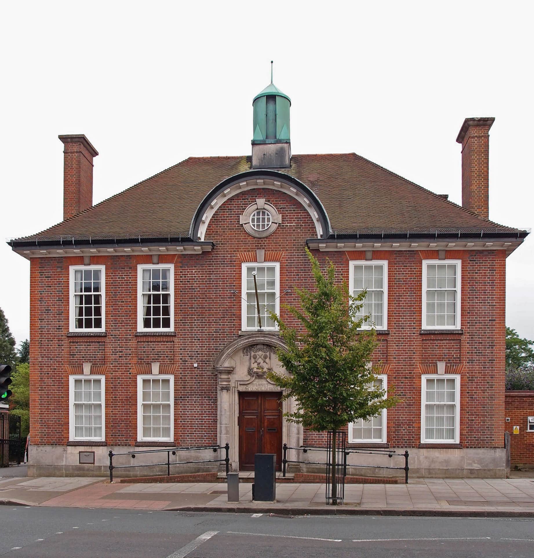 The brick front of the former Coroner's Court on Wood Street, Barnet.