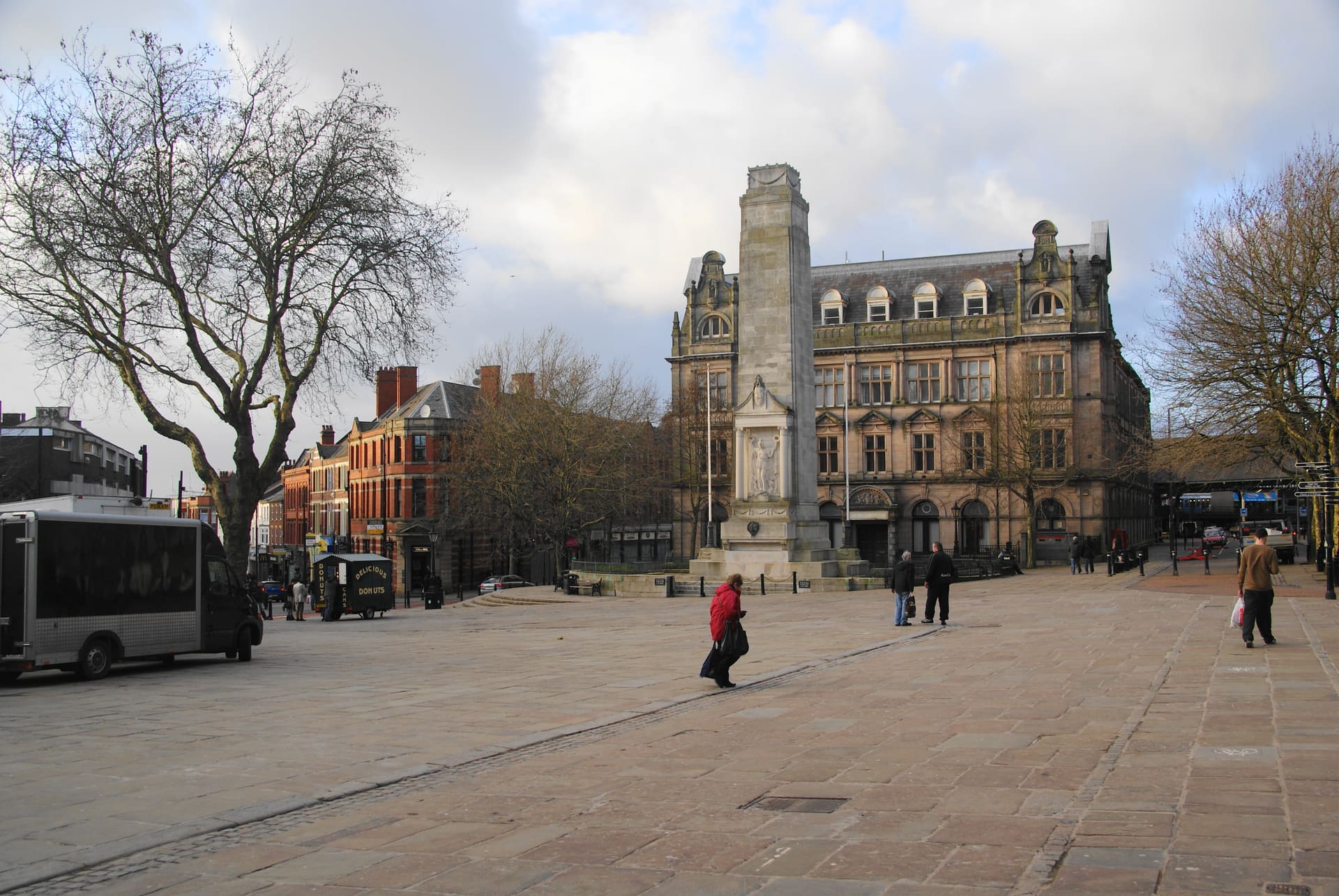 Preston's Market Place with the cenotaph and the Miller Arcade.